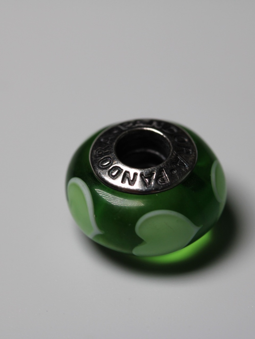 Pandora Green Murano Glass White Heart Charm S925 ALE